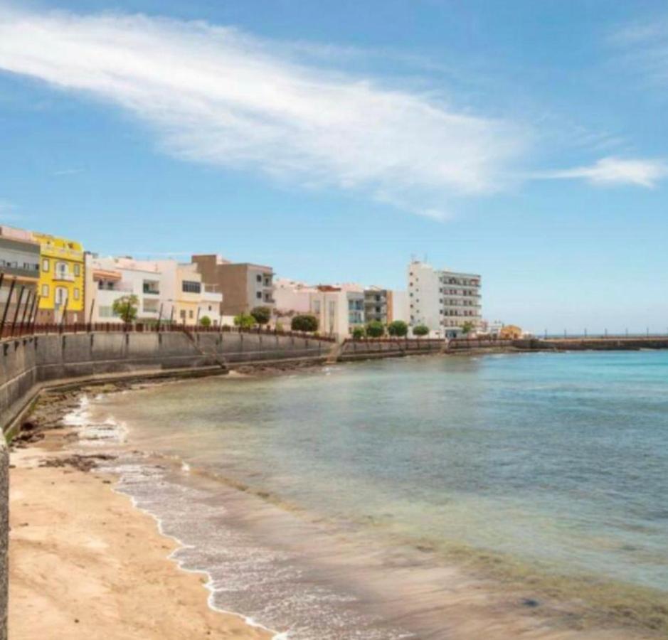 Arinaga Zone Apartment Екстериор снимка